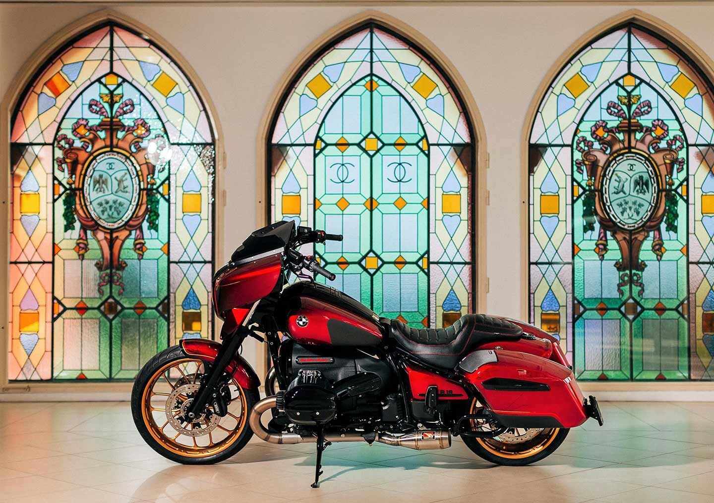 BMW has launched a global custom contest for its R 18 series. Shown is an R 18 B–based custom from French outfit Ortolani Customs.