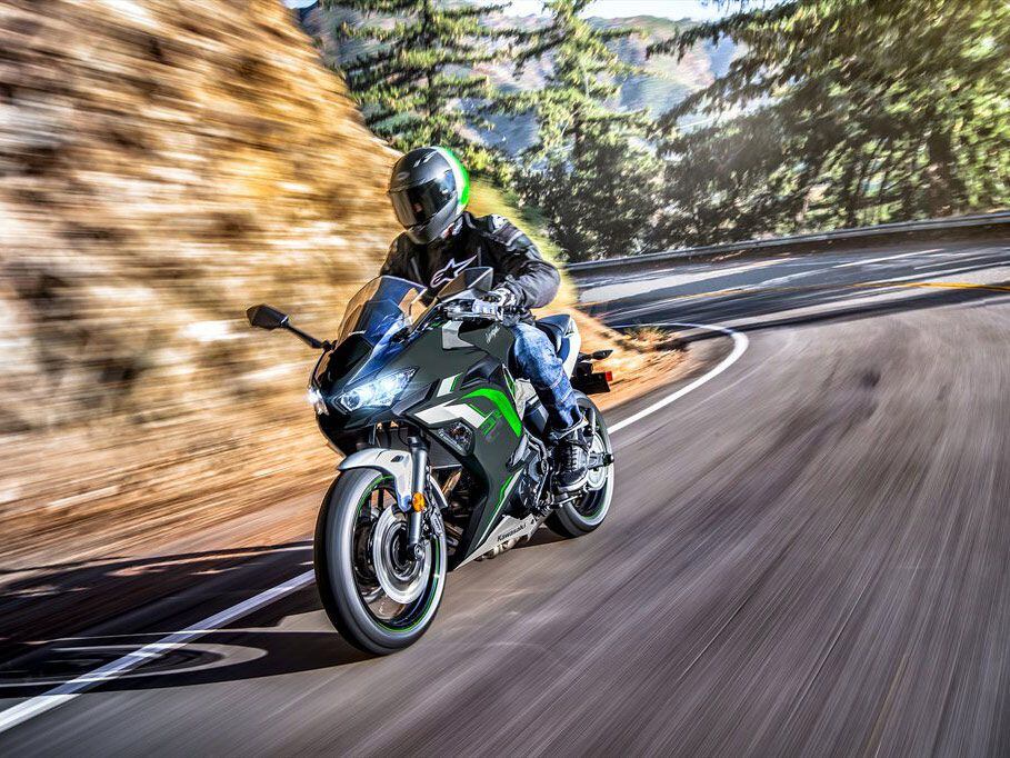 2022 Kawasaki Ninja 650.