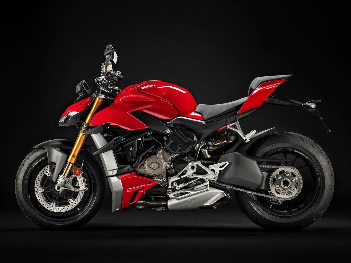 For reference, the 2021 Ducati Streetfighter V4. Not even close.