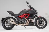2015 Ducati Diavel First Look Review- Photos- Specifications