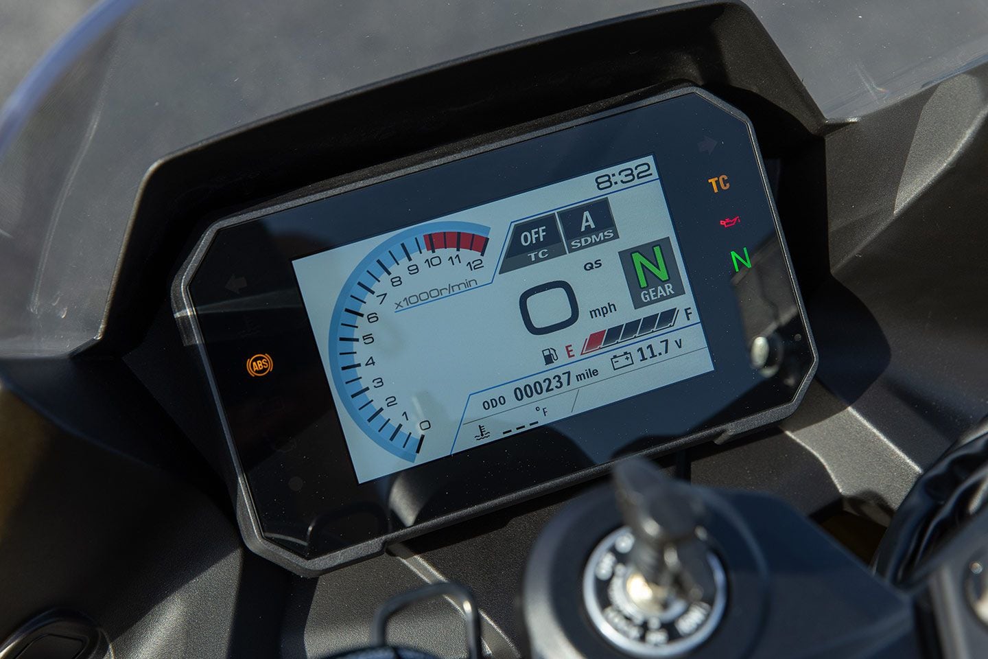 The 8R’s TFT display is bright and easy to read on the street or track.