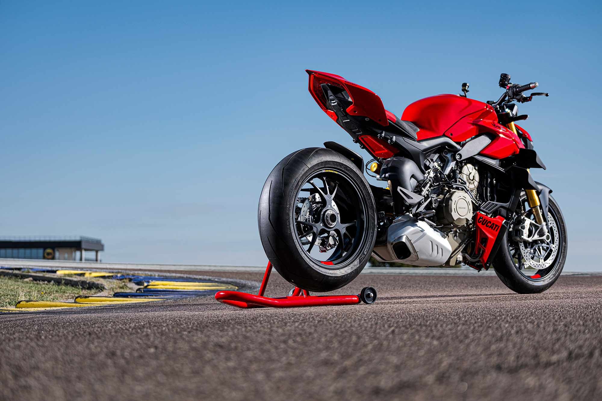 The Streetfighters’ minimal frames really make the dense engine package stand out, from any angle.