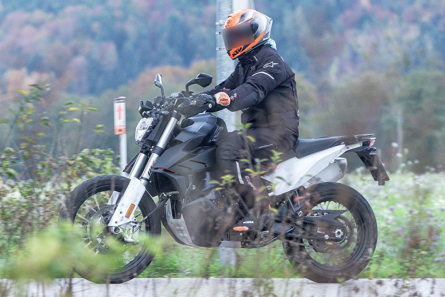 GasGas’ ES 900 enduro-style parallel twin would use most of the engine and chassis that is found on the KTM 890 Adventure and Husqvarna Norden 901.