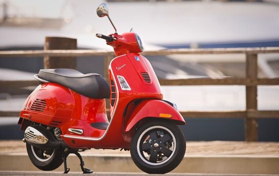 Vespa GTS 赤 スクーター New 2024 Vespa GTS Super 300 Scooters in Neptune City, NJ