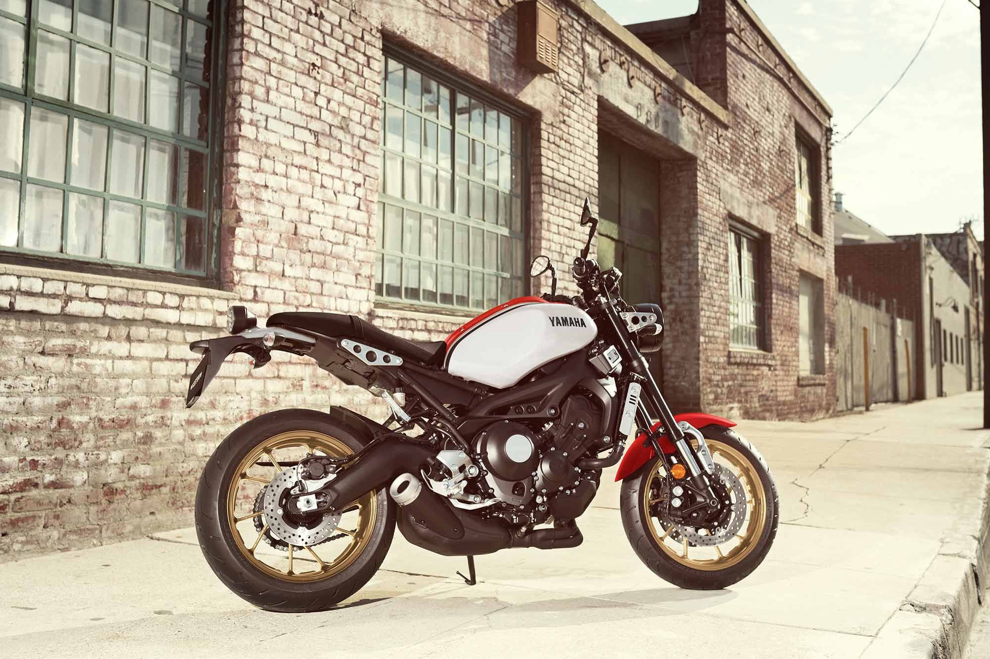 2021 Yamaha XSR900.