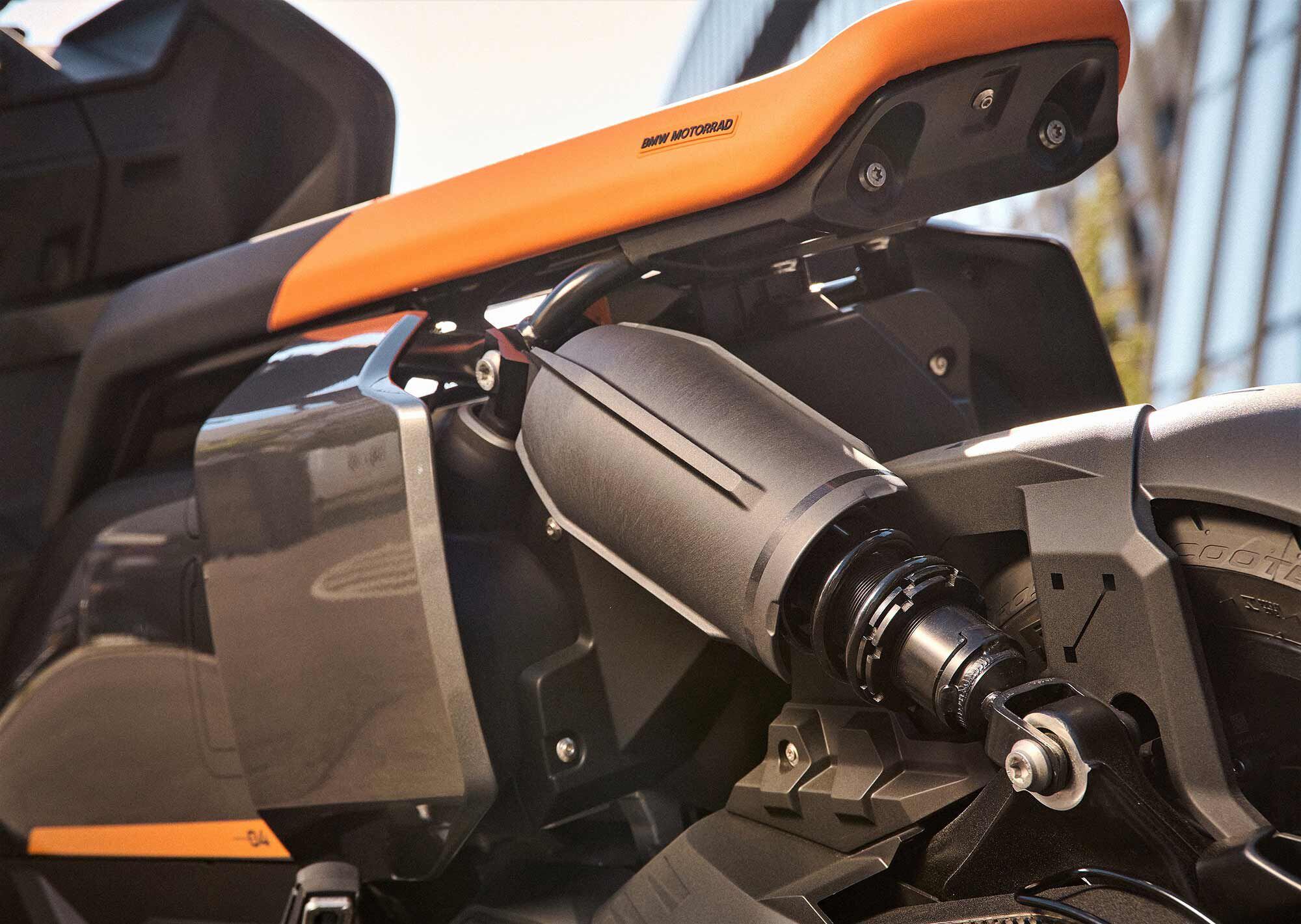 A standard 35mm fork is mounted up front, while rear suspension is handled by a direct action monoshock.