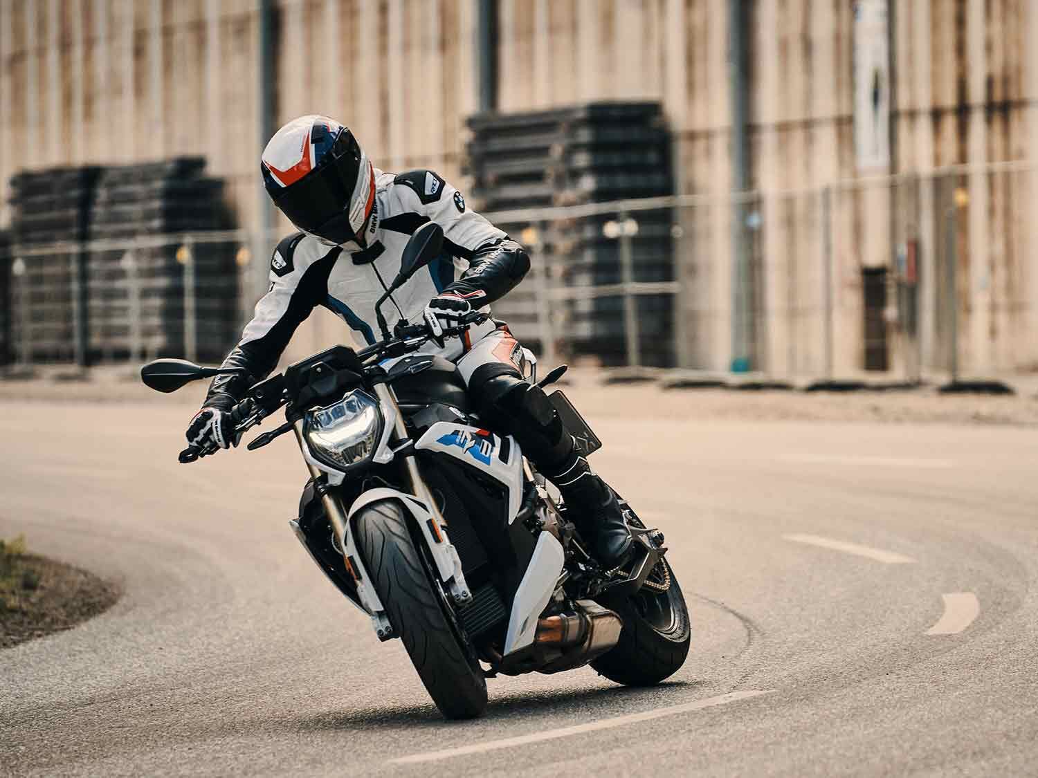 Standard equipment includes ABS Pro with cornering functions, and three riding modes: Rain, Road, and Dynamic.