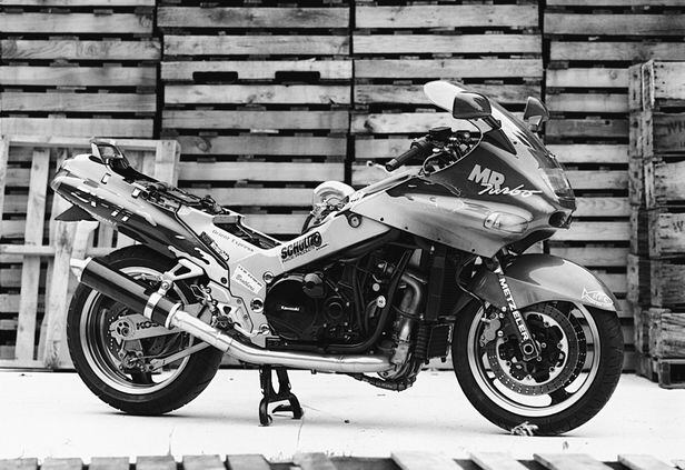 UFO '95: Mr. Turbo Kawasaki ZX-11 Turbo | Cycle World