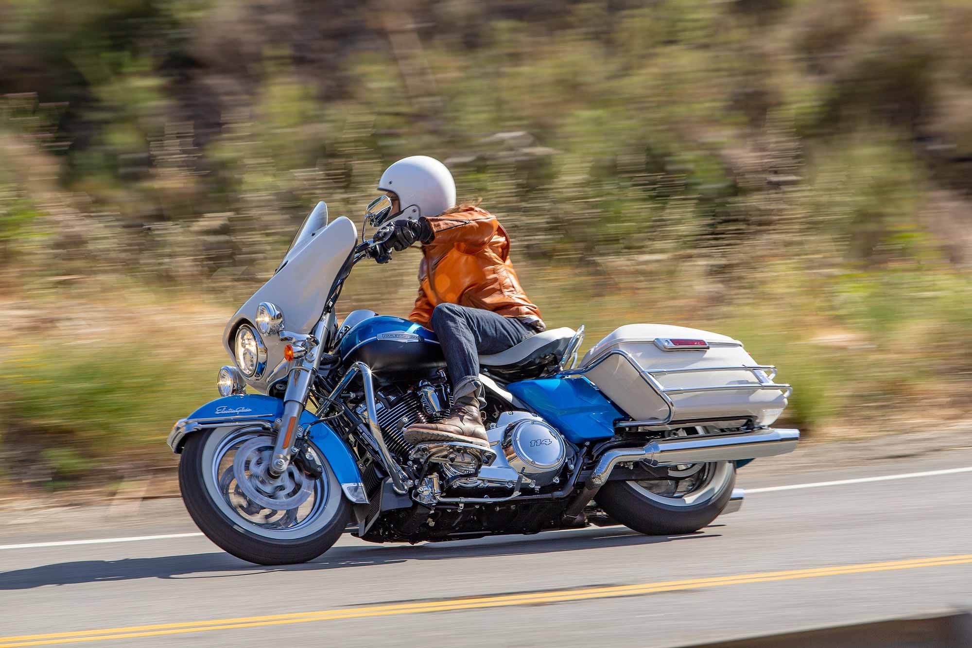 Classic style and modern performance-The Electra Glide Revival is an easy-to-assess machine.