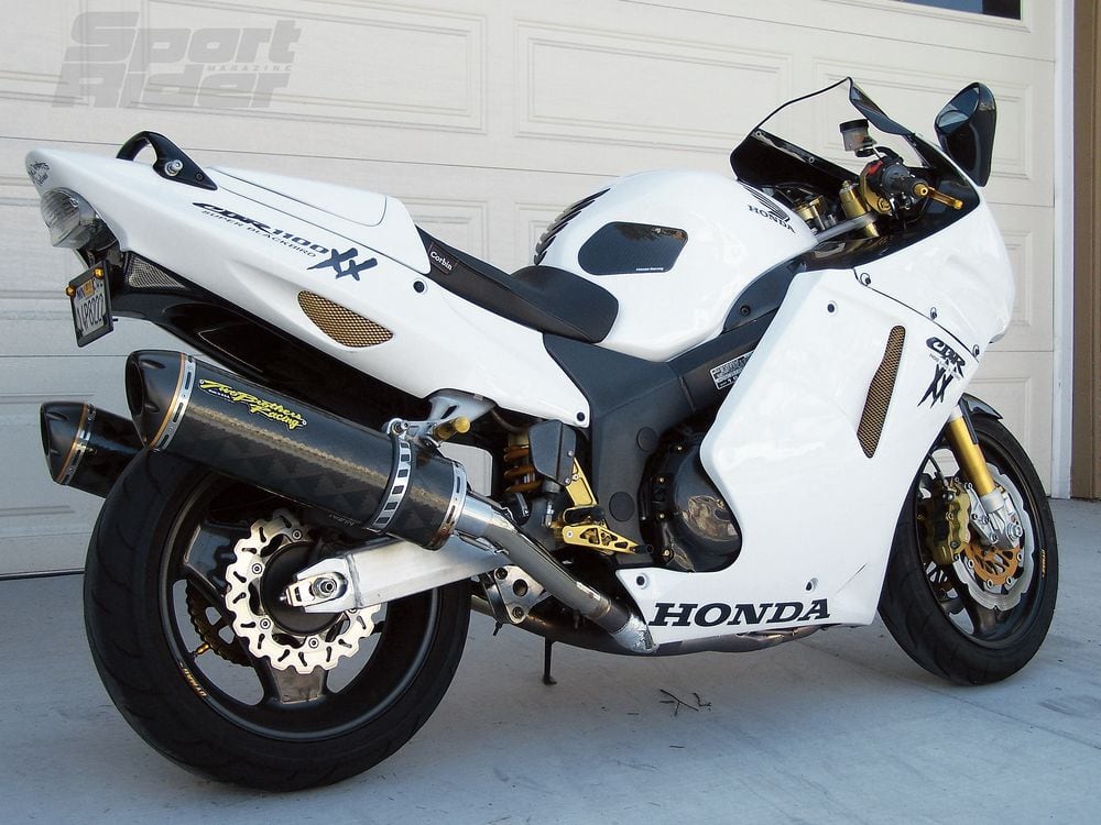 1997-2003 Honda CBR1100XX - Great Sportbikes of the Past | Cycle World