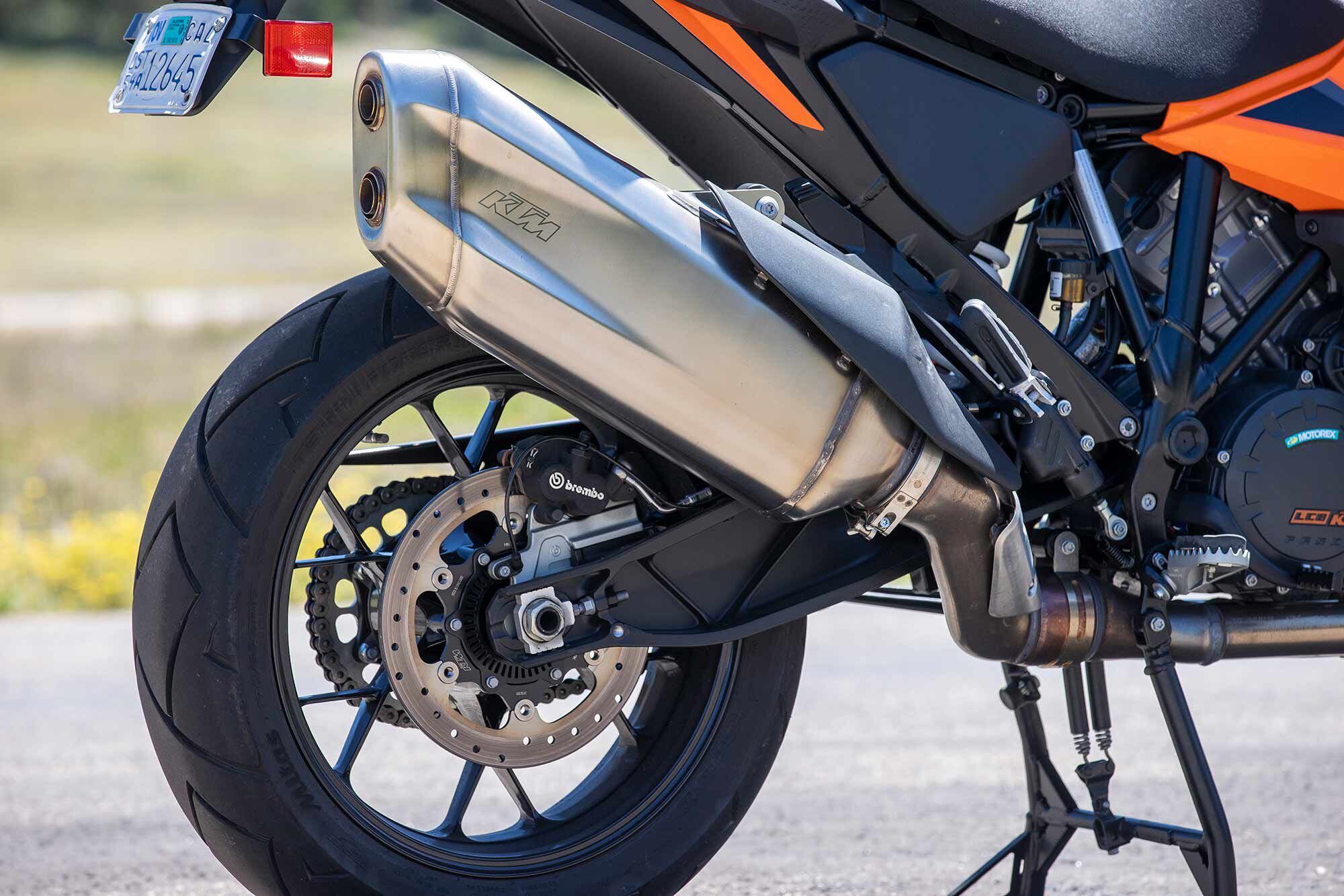 Advanced electronics and engine management ensure big power, while meeting strict emissions requirements.