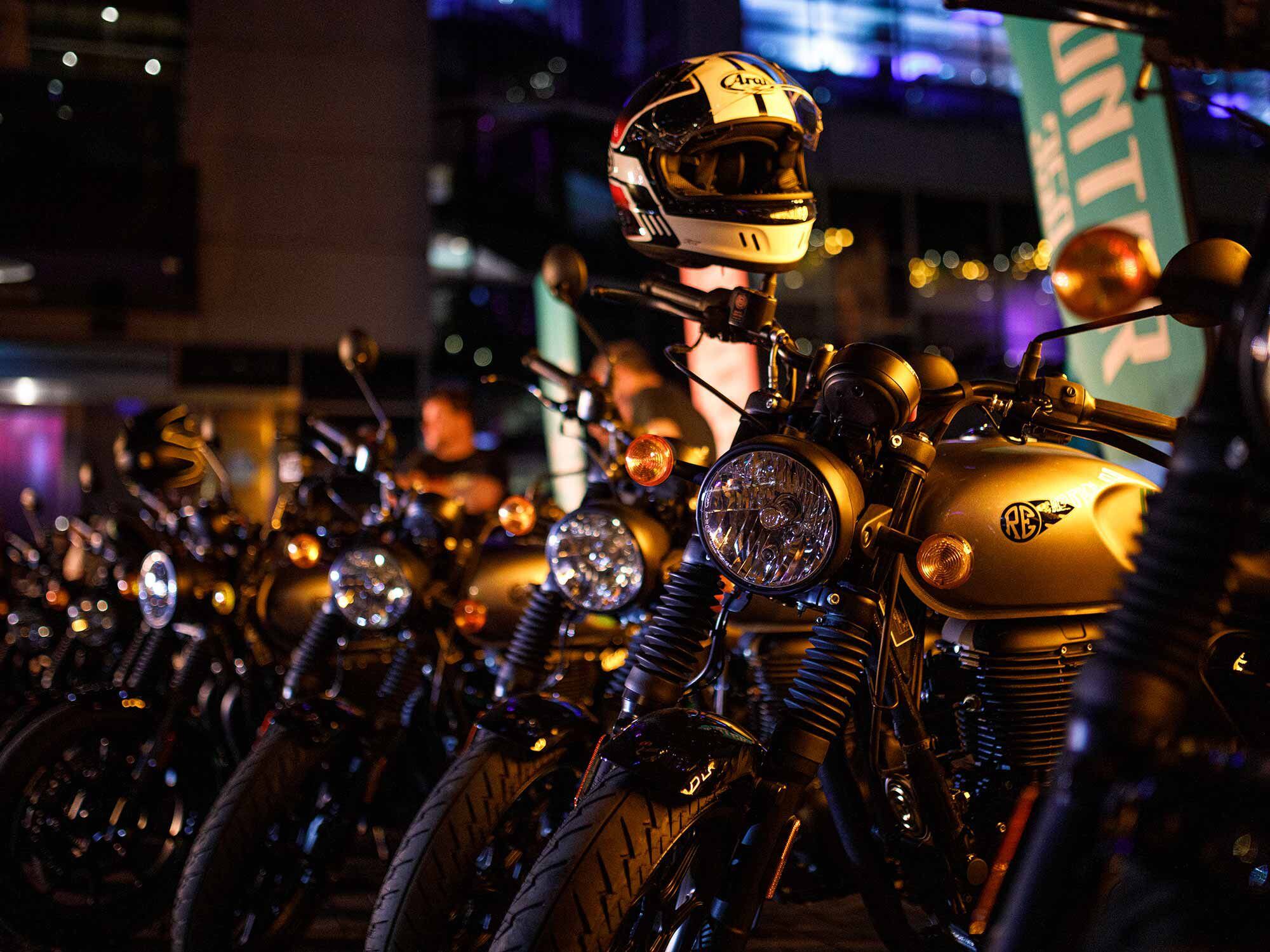 2023 Royal Enfield Hunter 350 models lined up outside of the hotel before the night’s ride.