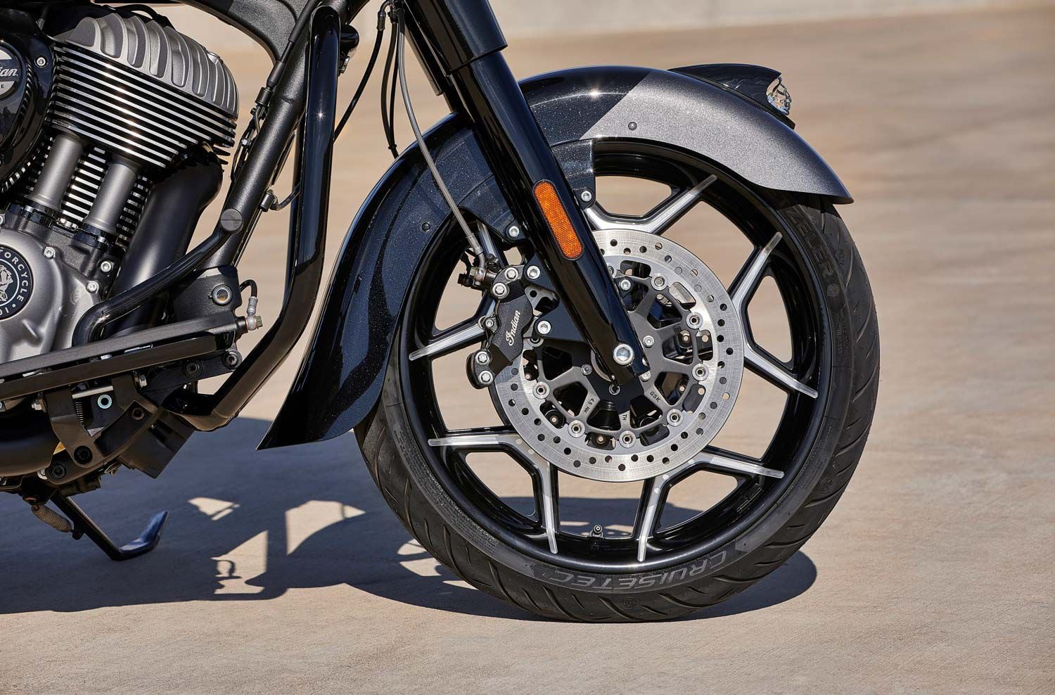 The 10-spoke machined contrast-cut design is said to make the wheel look even bigger under that open fender.