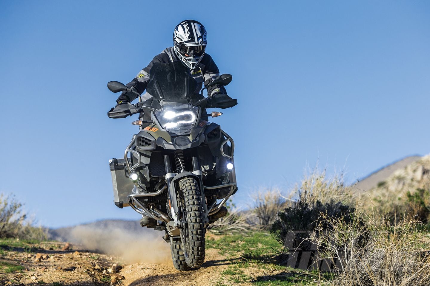 Bmw 1220 gs shop adventure