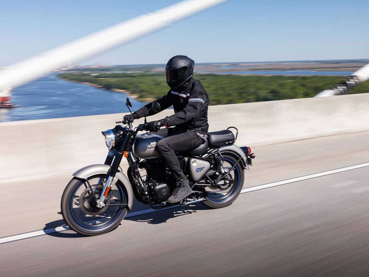 royal enfield helmet models