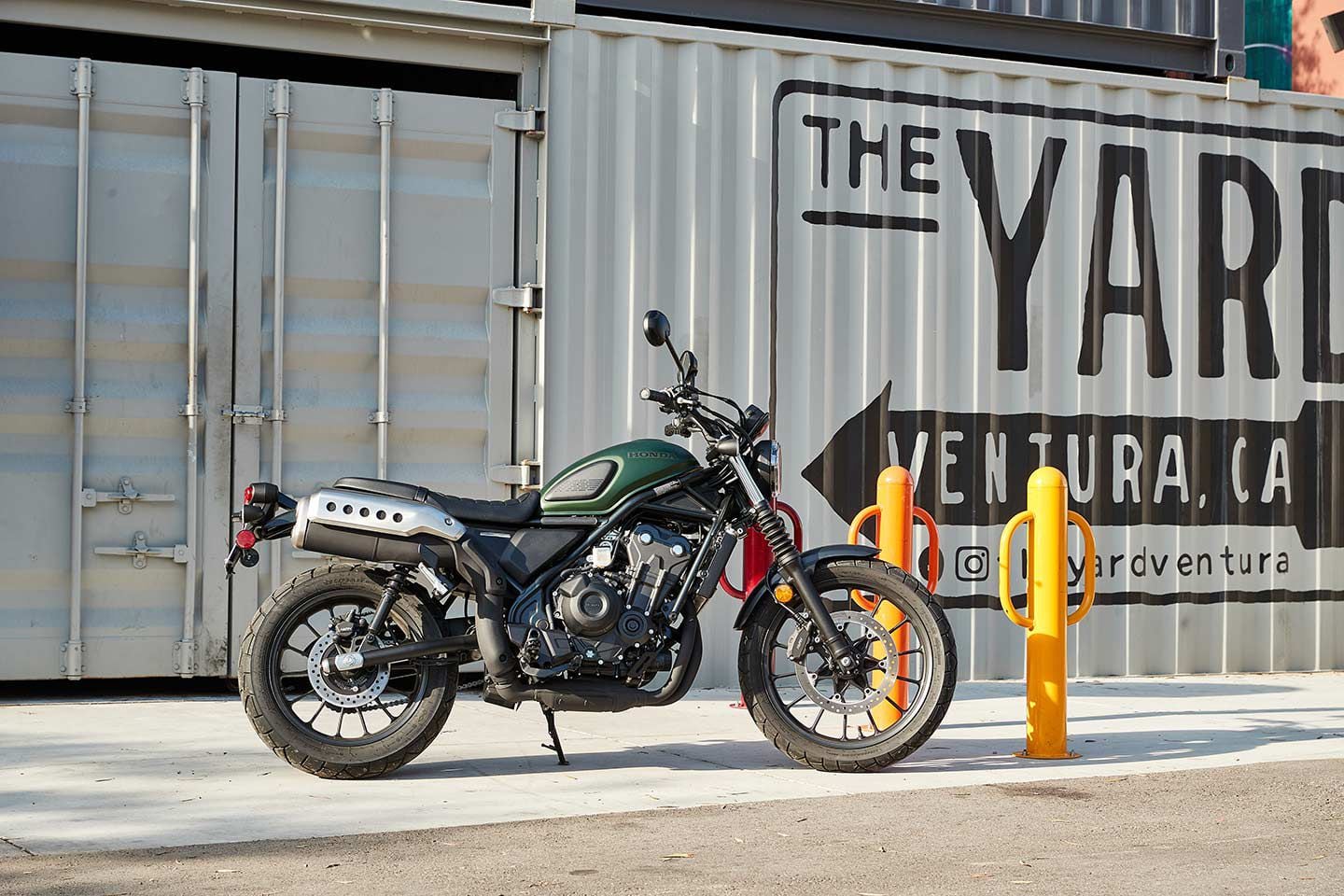 The SCL500 is available in two color options: Matte Laurel Green Metallic (shown) or Candy Orange. Seat height is 31.1 inches.