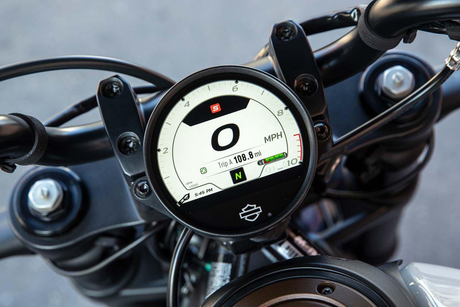 Harley keeps touting that it’s “putting the sport back in Sportster,” so it was ironic that Sport ride mode on my test unit mysteriously vanished from the display. After restarting the bike several times, Sport mode reappeared. Our test bikes were preproduction models, so electronic niggles will likely be hammered out on production models.