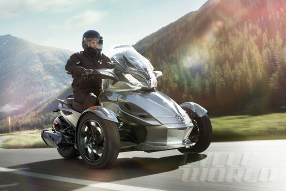 2010 Can-Am SPYDER RS-S SE5 - 998cc Standard Equipment & Specs