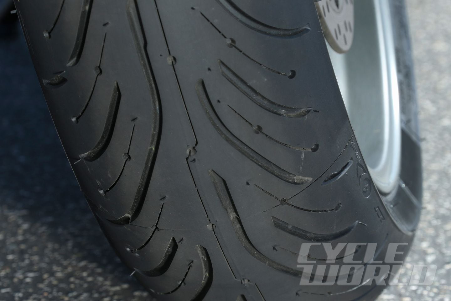 Michelin Pilot 4 Motorcycle Tire Review Reviewmotors.co