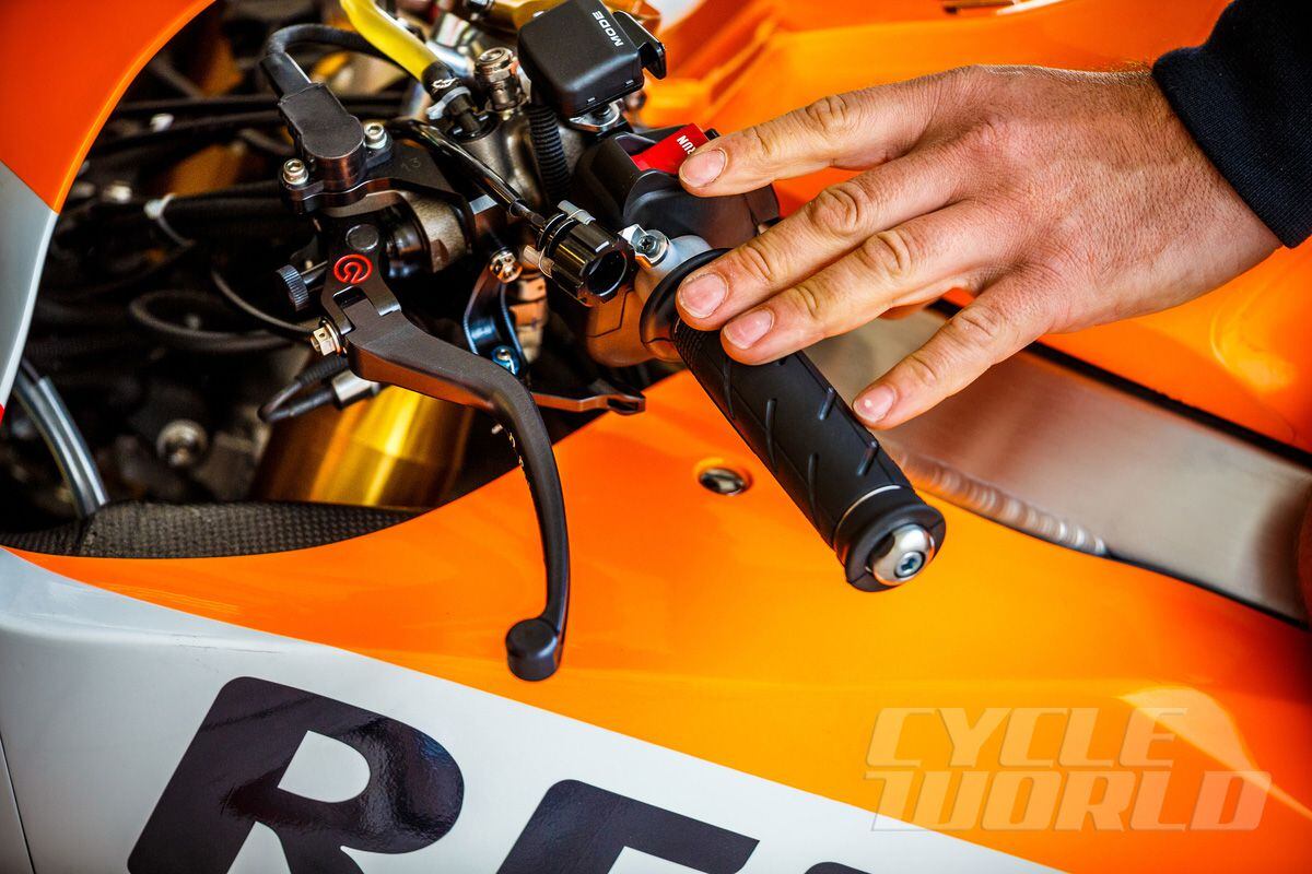 Motorbikes transfer suspension
