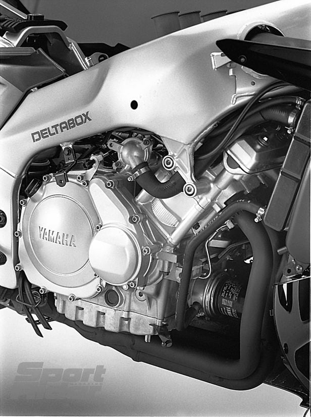 YAMAHA yzf600エンジン PQNLNYAYTYJQLHNRUUQ5WXYTMY.jpg