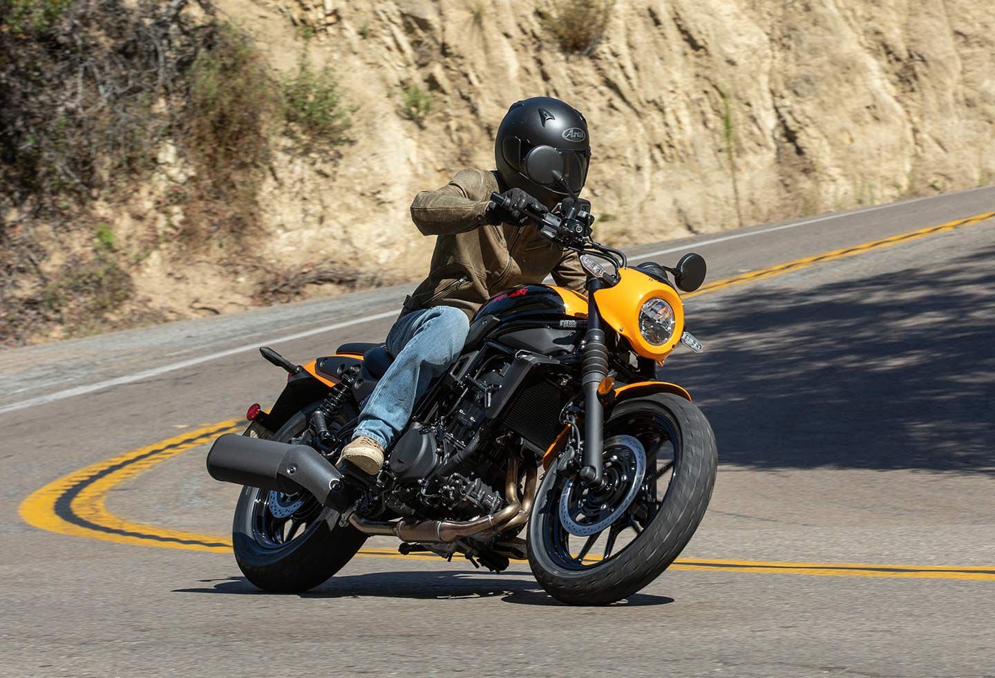 Kawasaki’s all-new Eliminator is just as comfortable on twisty backroads as it is in city traffic.
