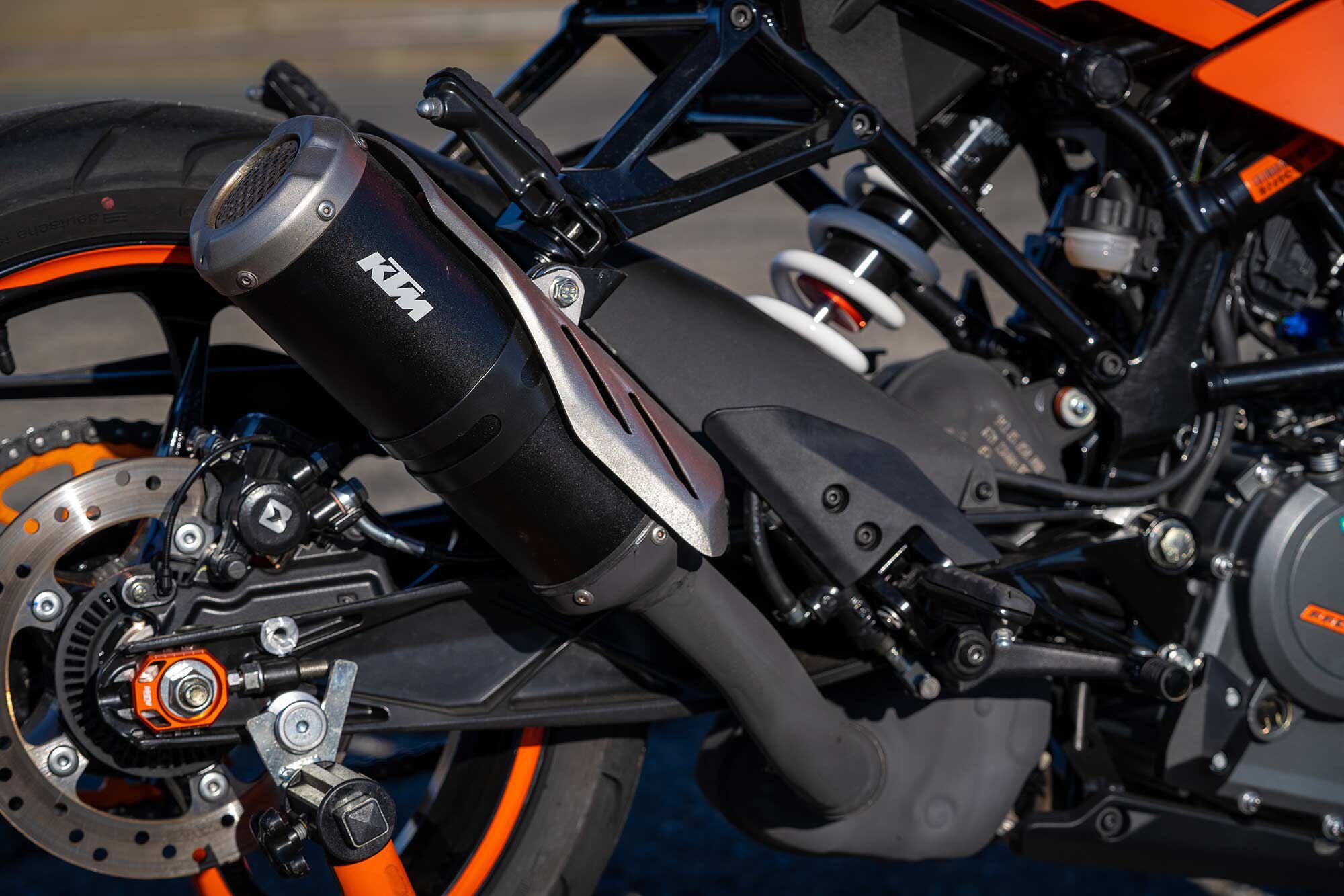 An all-new exhaust system is outfitted to the RC 390 with enough ground clearance to safely clear the asphalt at maximum lean.