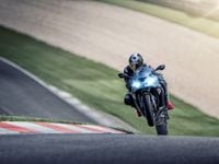 2019 Kawasaki ZX-6R Debuts | Cycle World