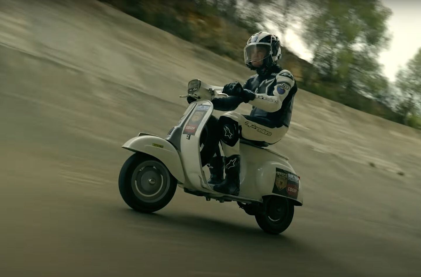 Valerio Bono set a new Guinness World Record on his 1979 Vespa 50 Special.