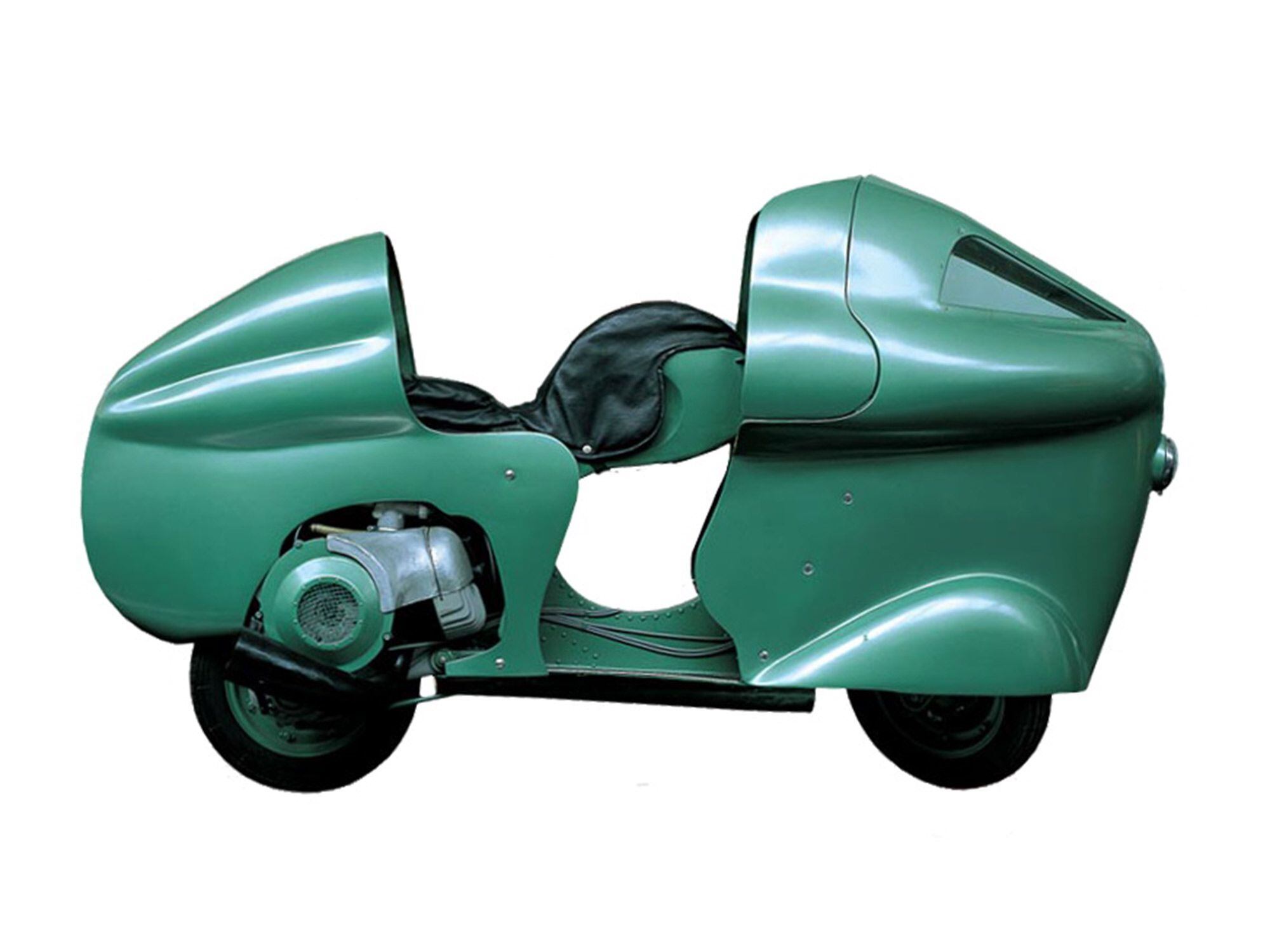 Check out this Vespa streamliner, which in 1950 set world speed records at Montlhéry, France, in the 100-mile, 500-mile, and 1,000-kilometer events.