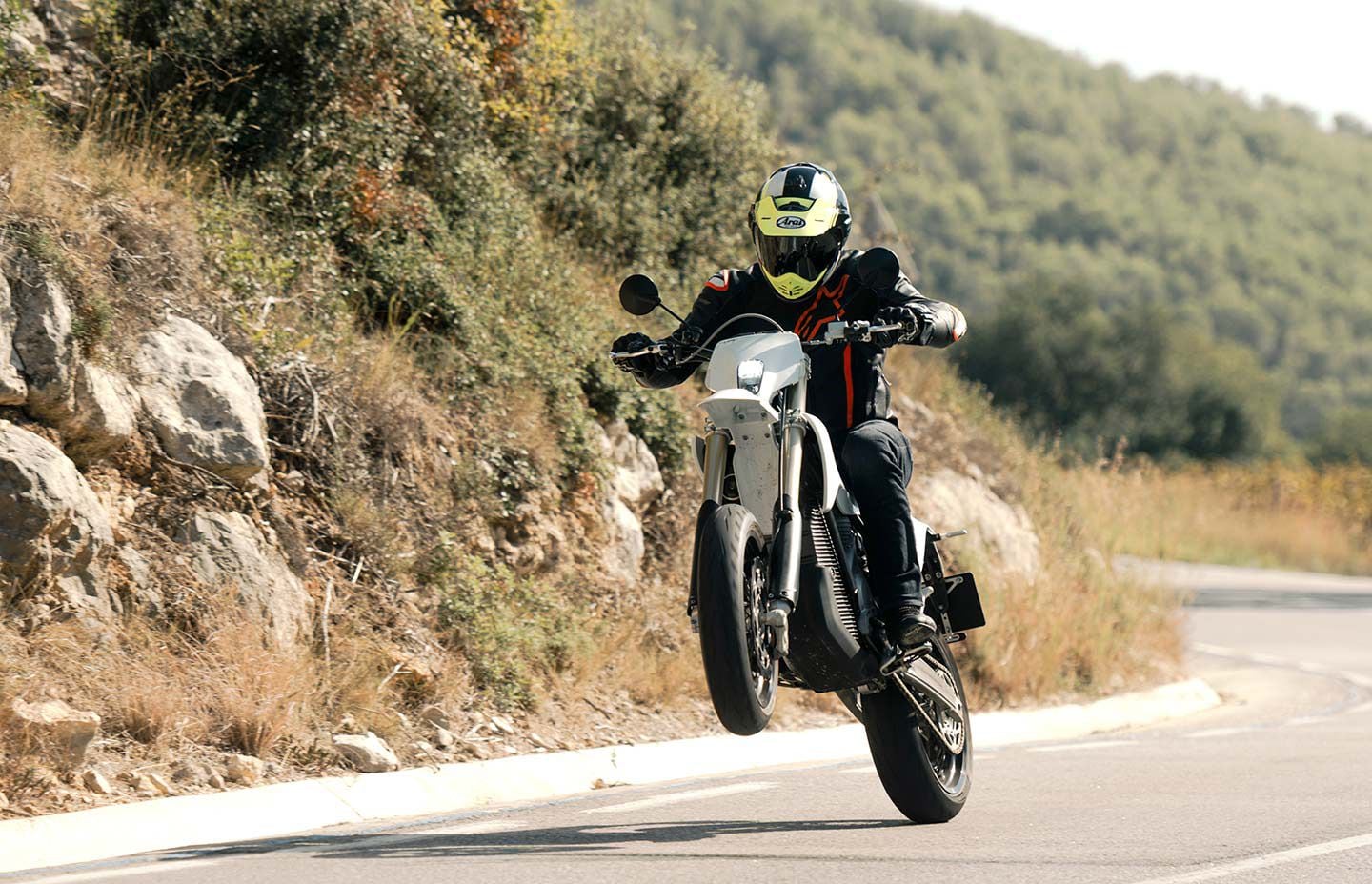 www.cycleworld.com