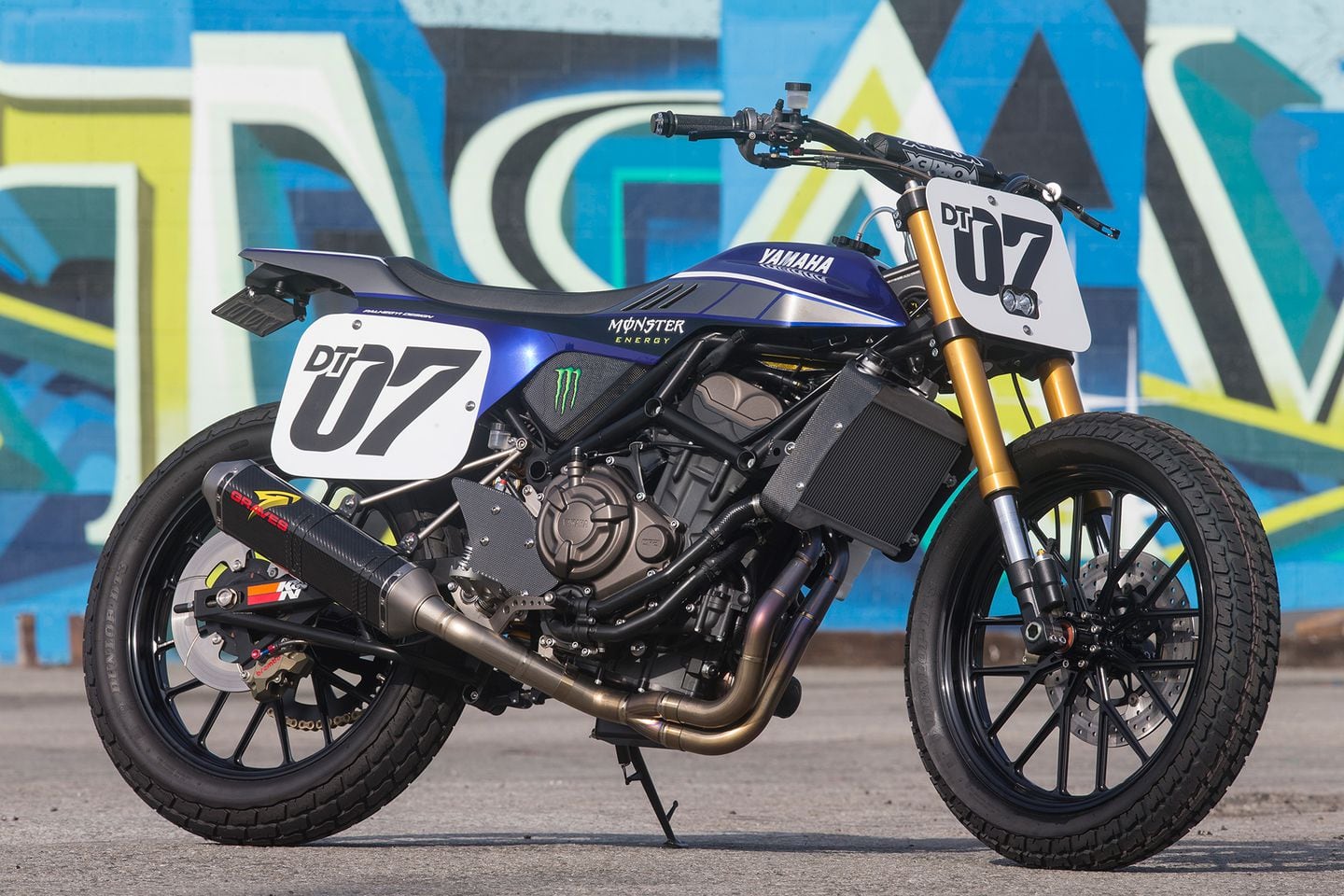 Yamaha Street