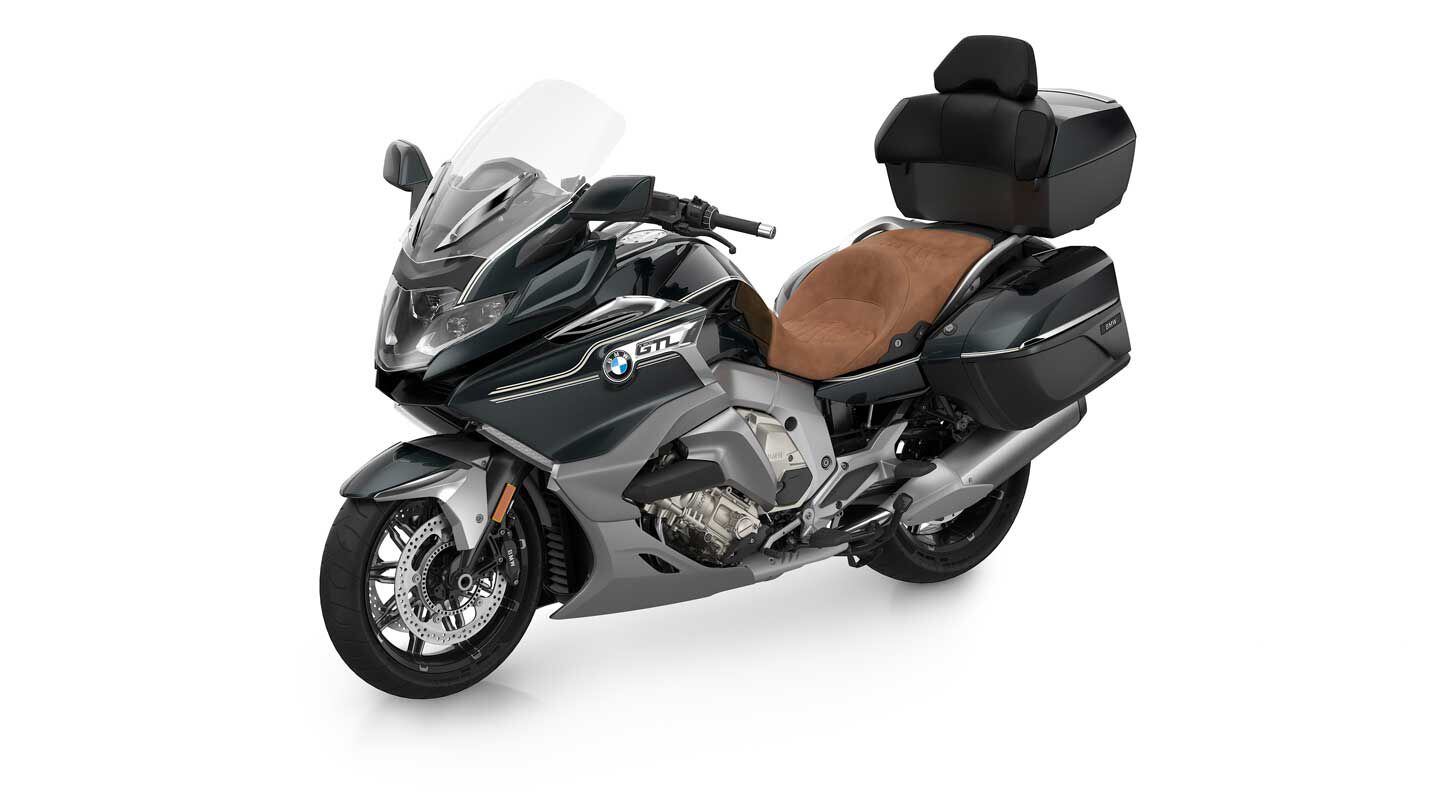 2024 BMW K 1600 GTL also in Option 719 Havana Meteoric Dust 2 Metallic.