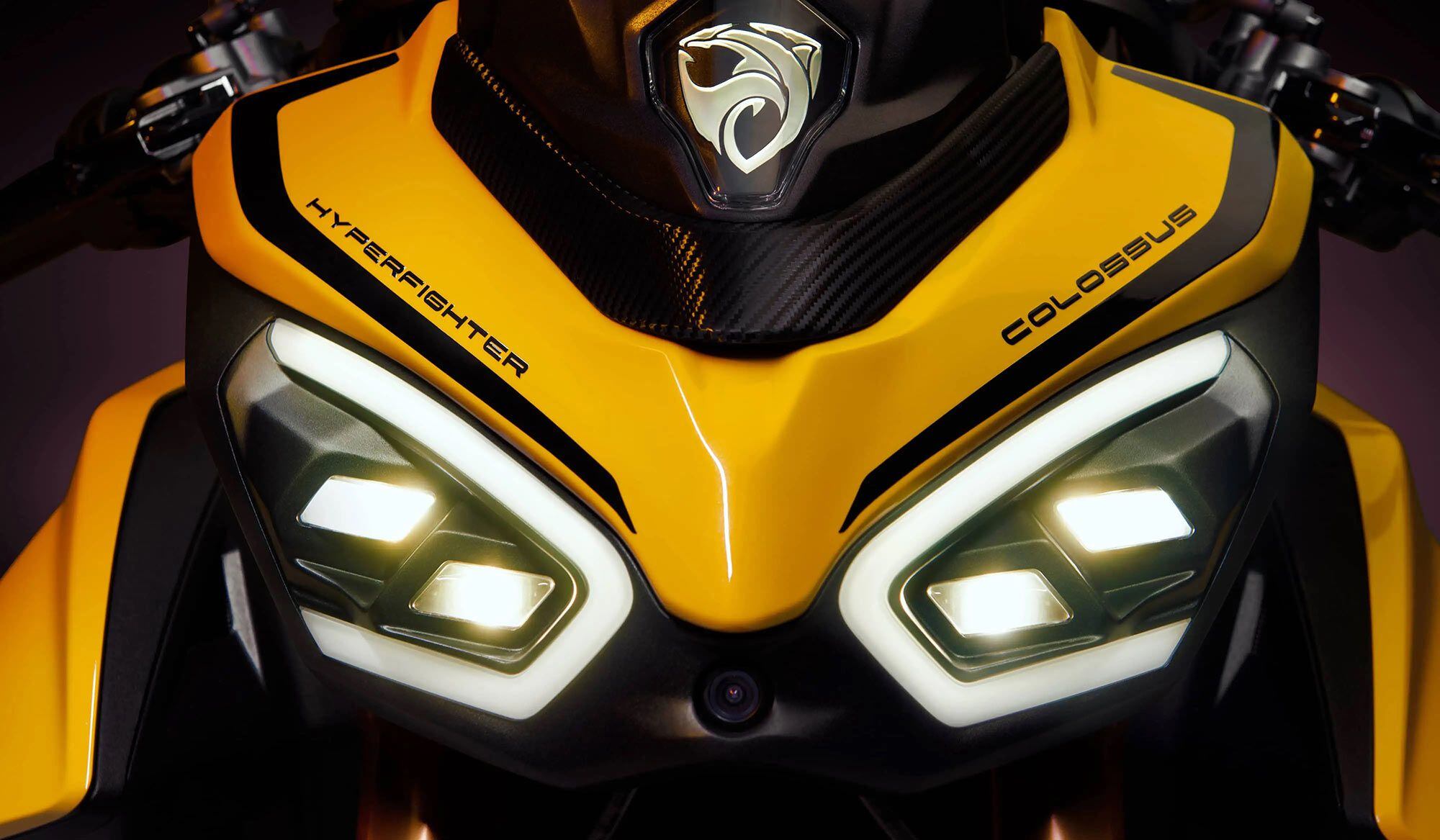 Less plastic and angled LED lighting give the HyperFighter a different expression. The 32-inch seat height and 17-inch wheel size mimic the HyperSport’s specification.
