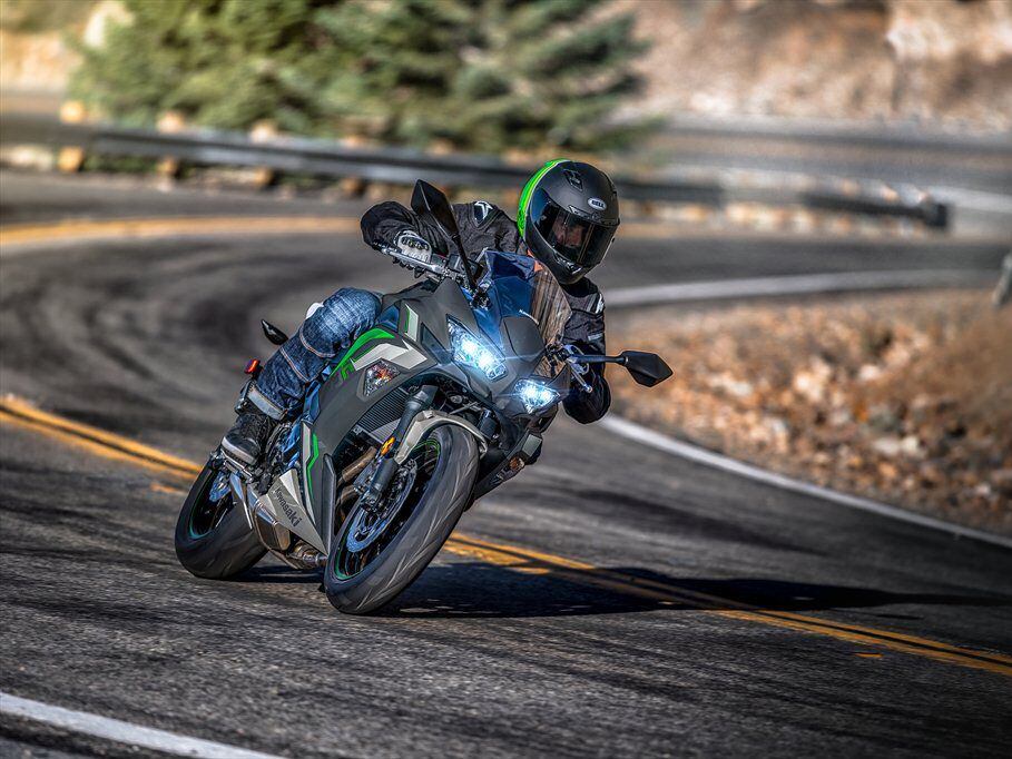 2022 Kawasaki Ninja 650.