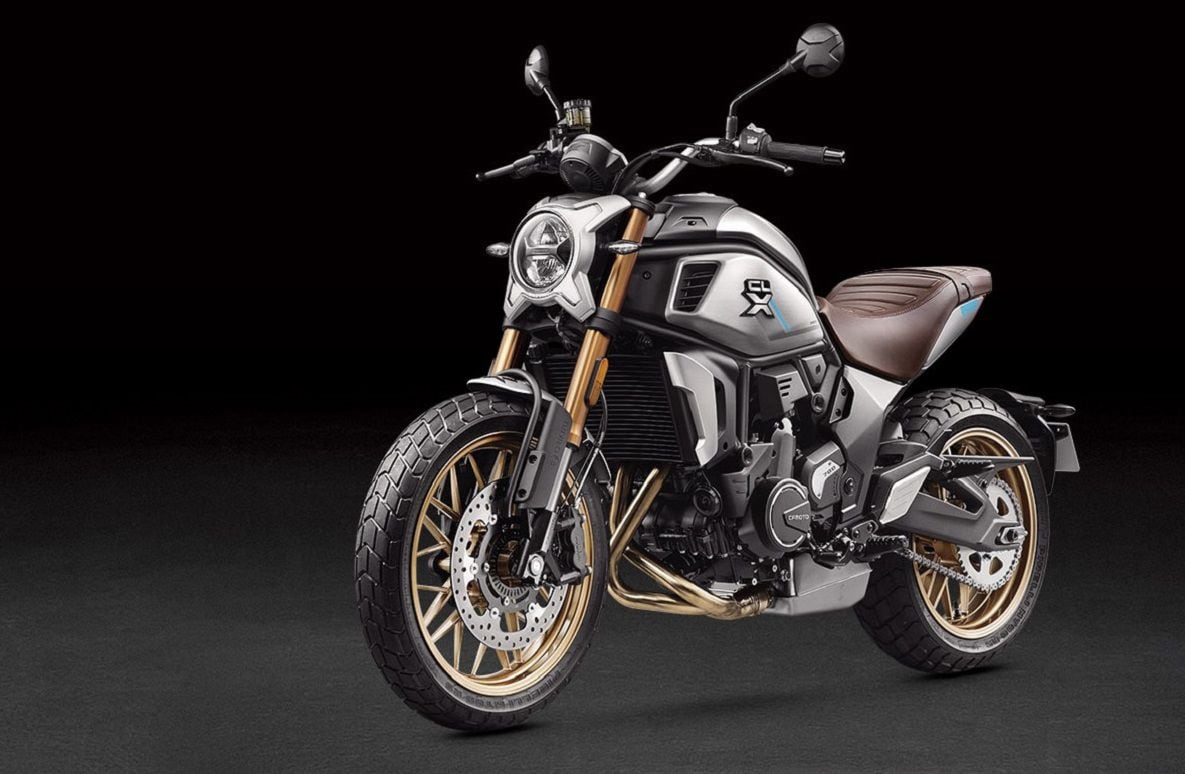 The middleweight has already been launched in some European markets, with three variants available. The US will see only the base 700CL-X and the Sport (so far).