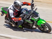 2019 Kawasaki Ninja 400 ABS vs. Z400 ABS | Cycle World