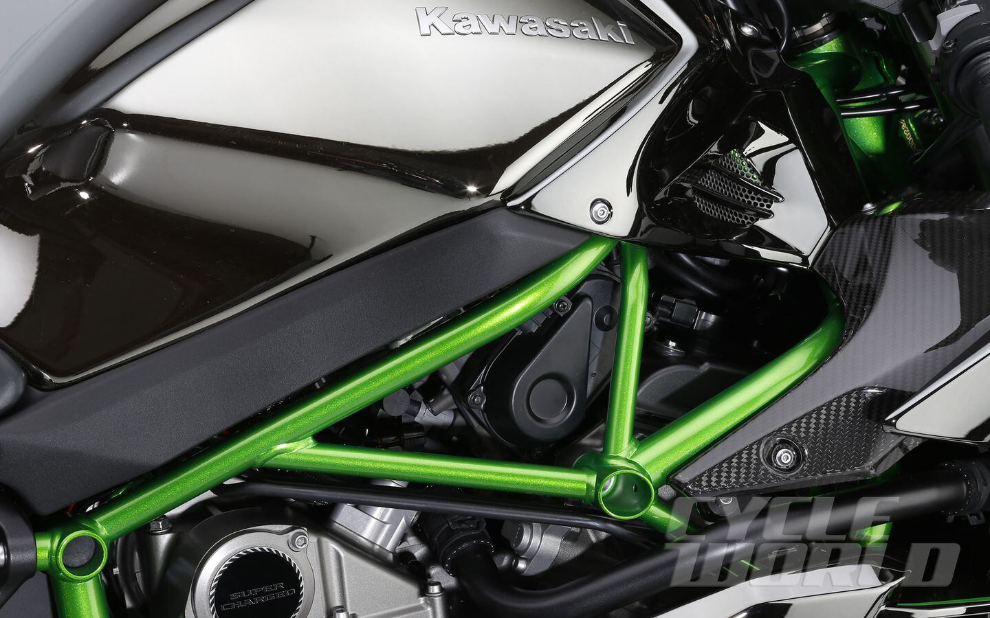 2015 Kawasaki Ninja H2R Unveiled At Intermot 2014 Motorcycle Show | Cycle  World