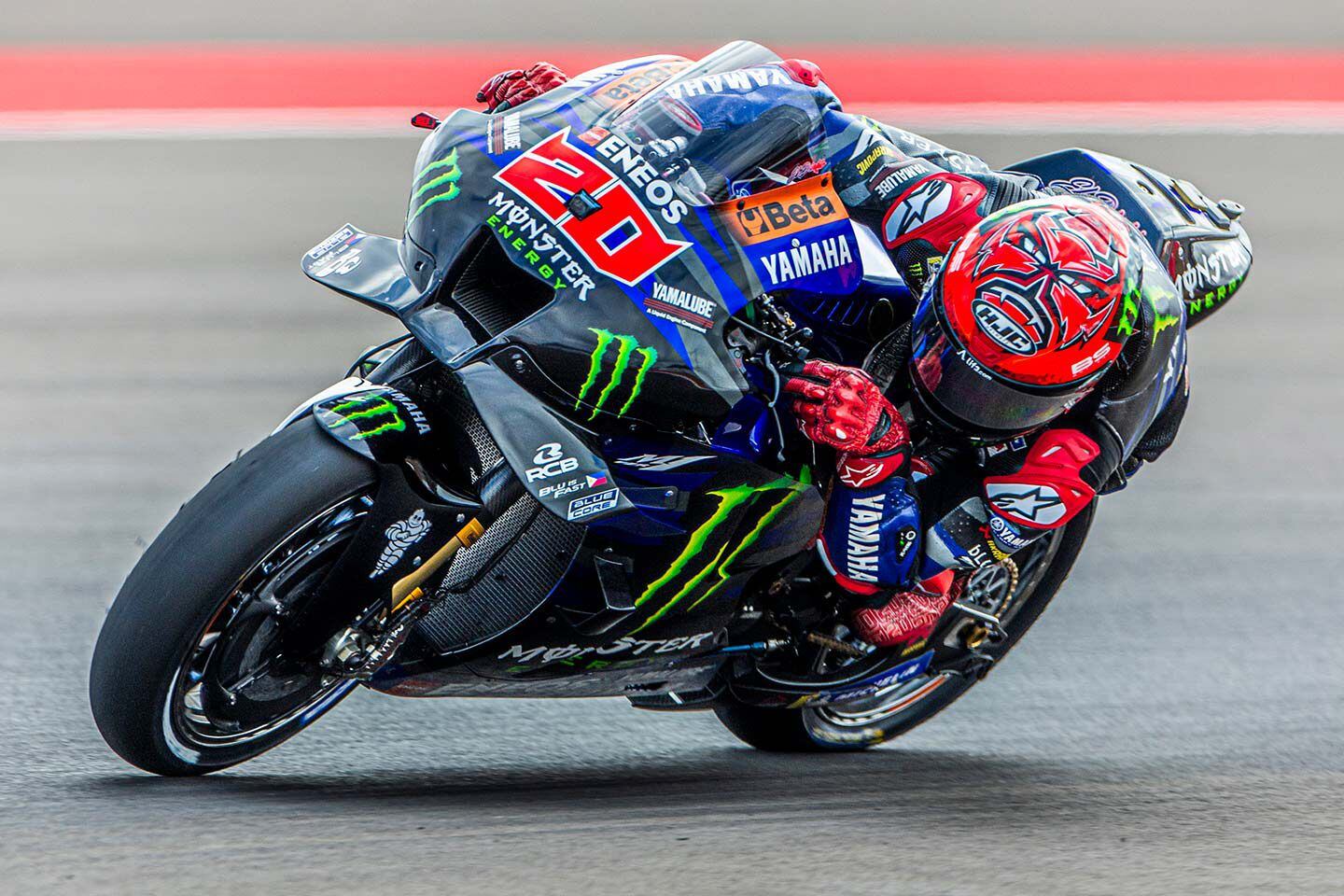 Quartararo finished third after putting pressure on Viñales.