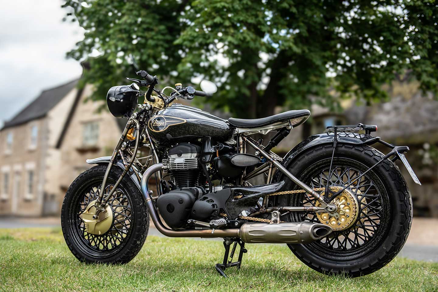 A cool $98,500 will put a Praga ZS 800 on your well-manicured lawn.