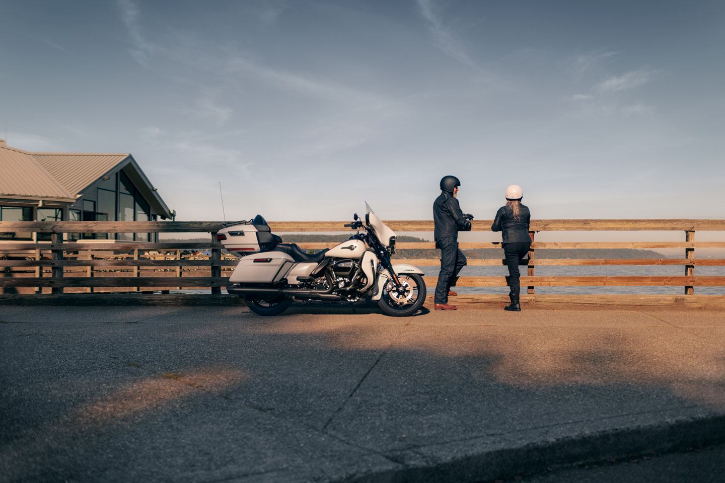 Blacked-out finishes give a modern touch to the classic H-D touring design.