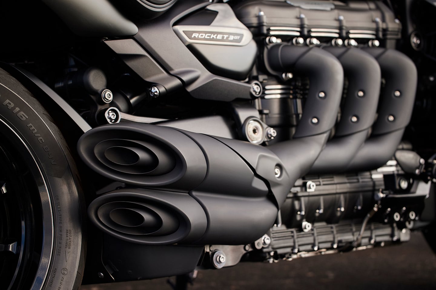 The Rocket 3’s 3-to-1-to-3 exhaust system features hydroformed headers.