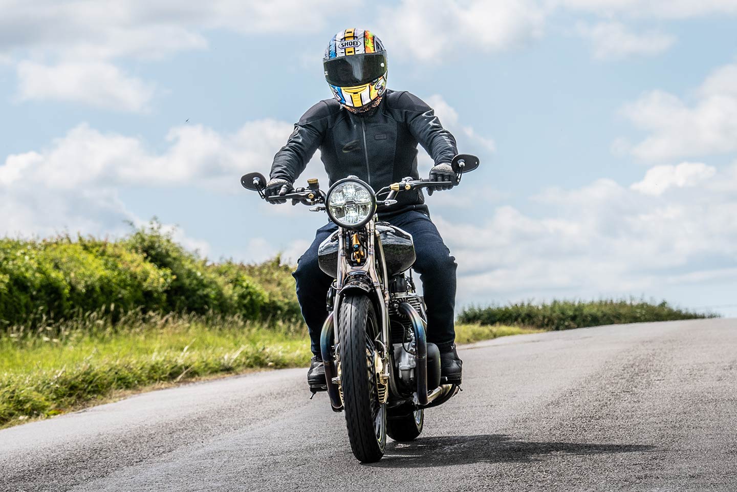2024 Praga ZS 800 on the road.