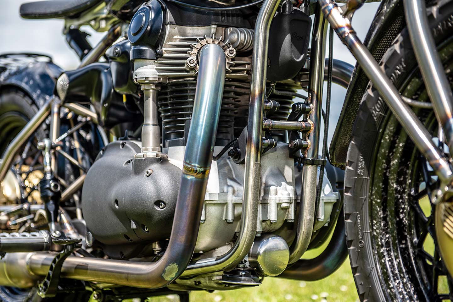 Every inch of the ZS 800 showcases the craftsmanship and effort put forth by Praga.