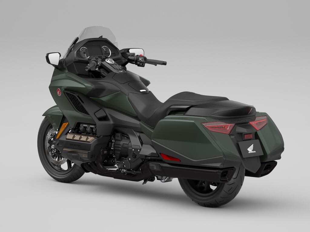 The base-model Honda Gold Wing lacks a top box, which brings total luggage capacity down to 60 liters.