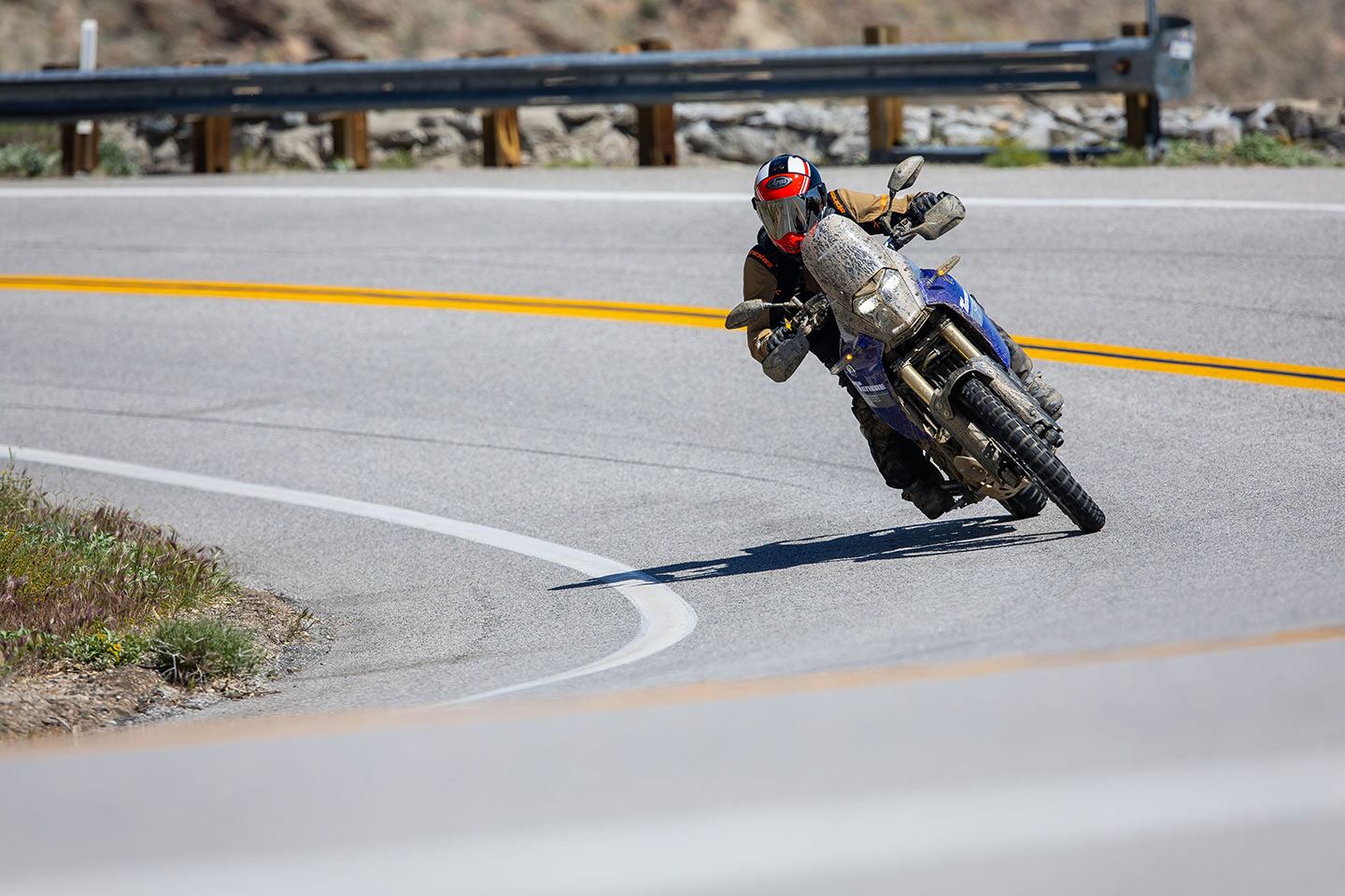 Carving up twisty pavement in the XD-5’s “on-road” configuration.
