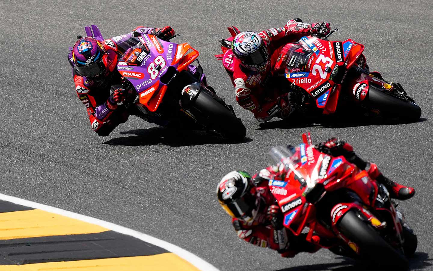 Lorenzo says Martín’s future success is up to Aprilia, not his will to win and skill as a rider.