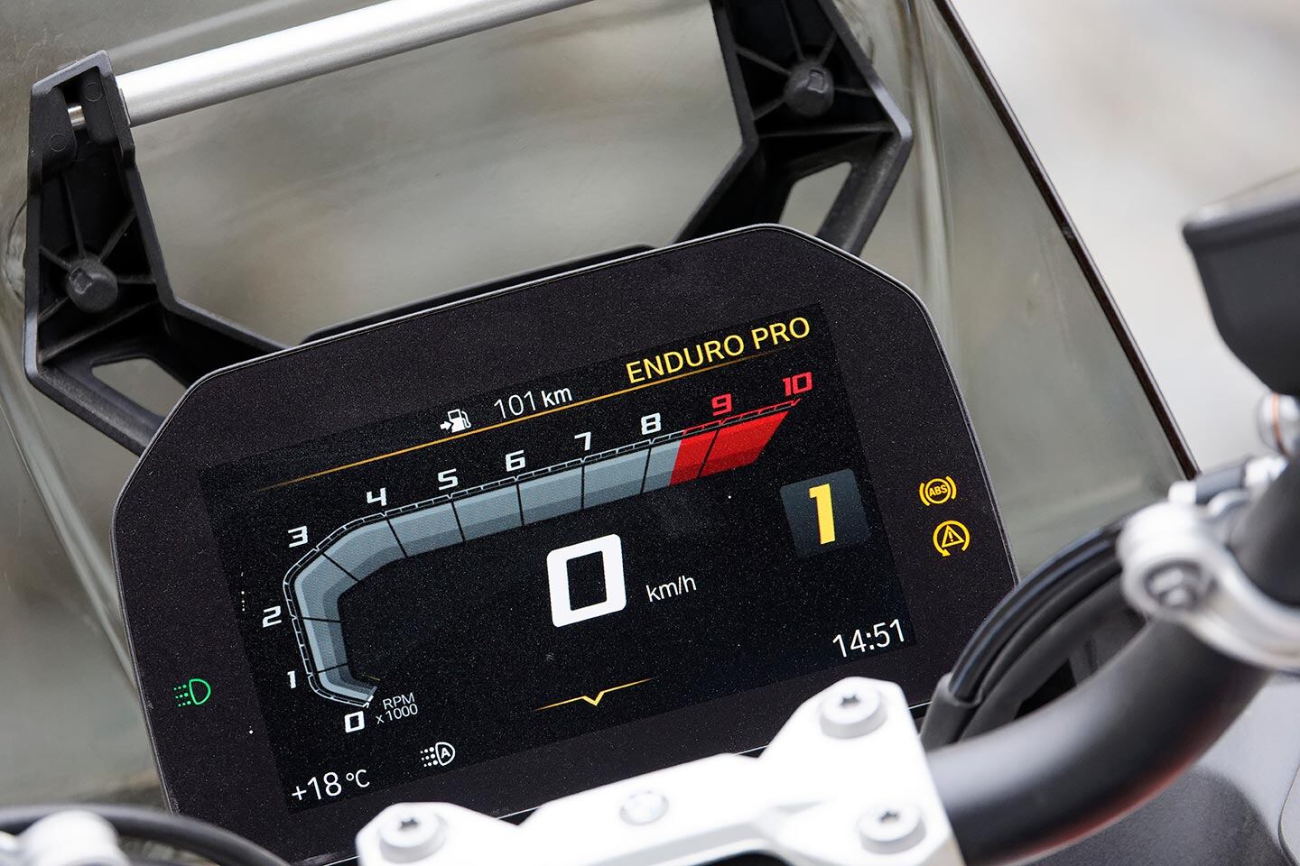 The TFT dash is bright and easy to read. Navigation through menus and settings is logical and fairly straightforward.
