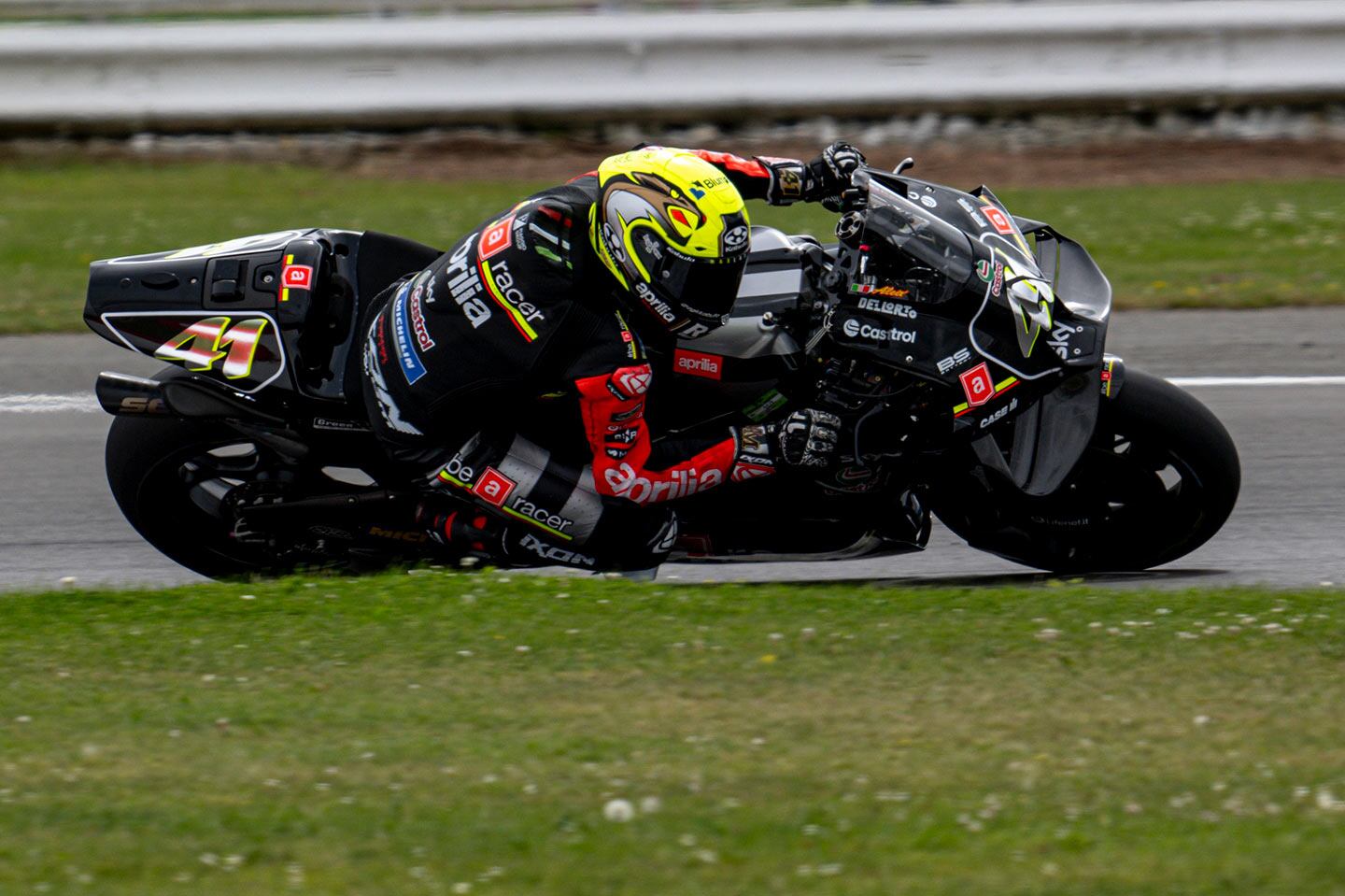 Aleix Espargaró said the Aprilia is more agile after the new aero, but despite setting a new lap record, he couldn’t break the top five on Sunday.