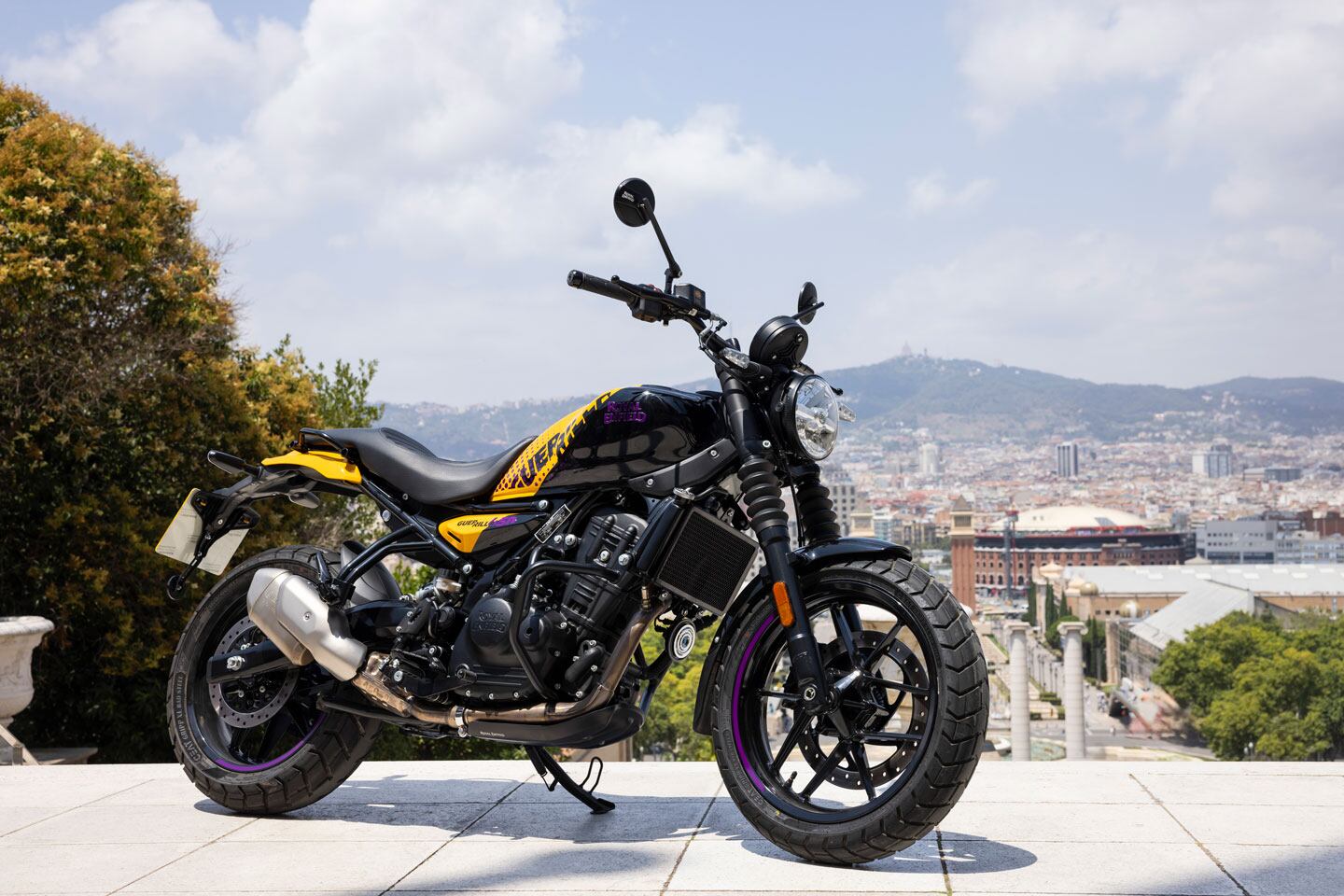The Guerrilla 450 is Royal Enfield’s second liquid-cooled model ever.